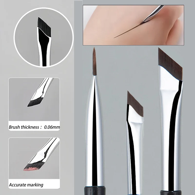 Brosse Eyeliner à Lame Améliorée